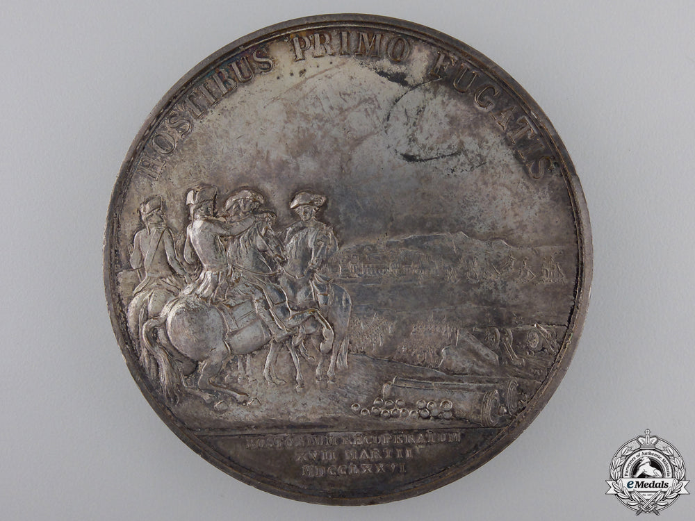 a1776_washington_before_boston_commemorative_table_medal_img_02.jpg55355eea41c03