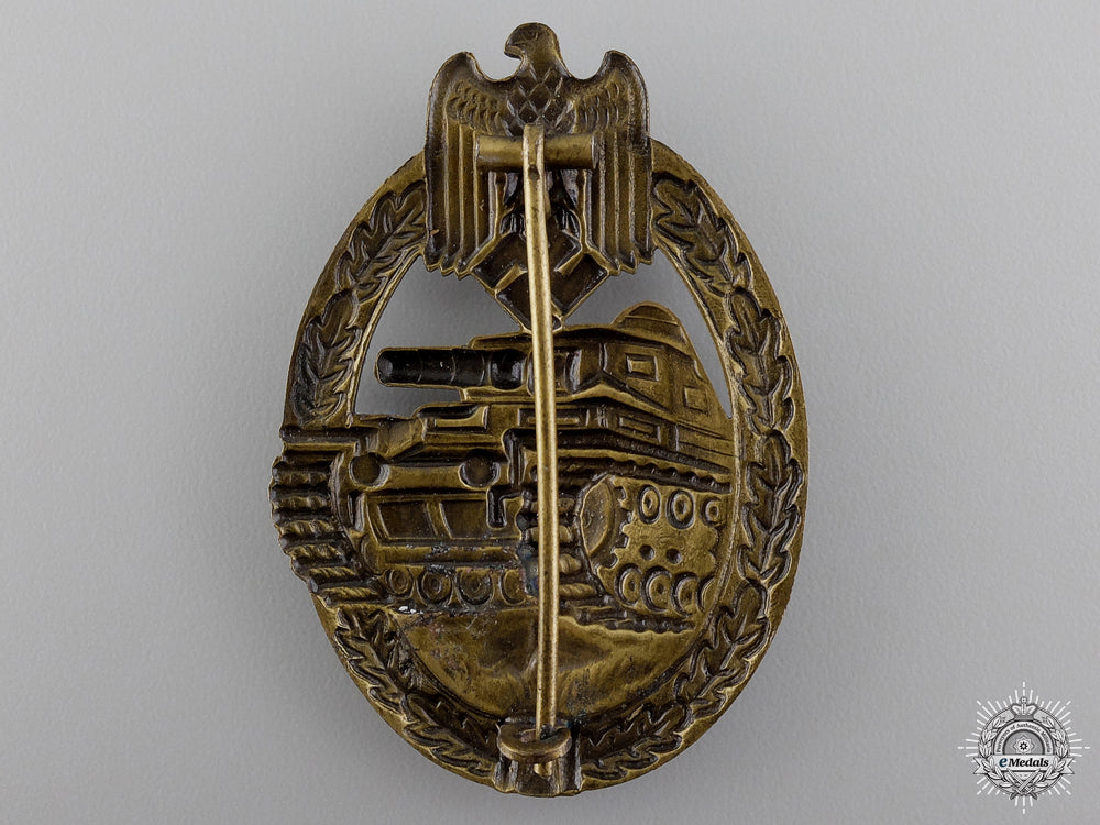 an_early_tank_assault_badge_by_b.h._mayer_img_02.jpg54b546358fcc1