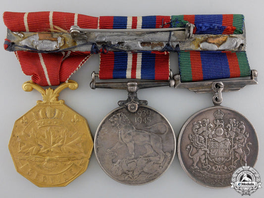 a_second_war&_forces_decoration_group_to_the_rcaf_img_02.jpg55ad09c182457
