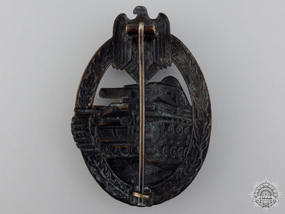 an_early_bronze_grade_tank_assault_badge_by_b.h._mayer_img_02.jpg5498384e43cc8