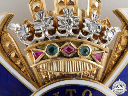 a_most_superb_spanish_order_of_civil_merit_in_gold&_diamonds_img_02.jpg5537c23329975