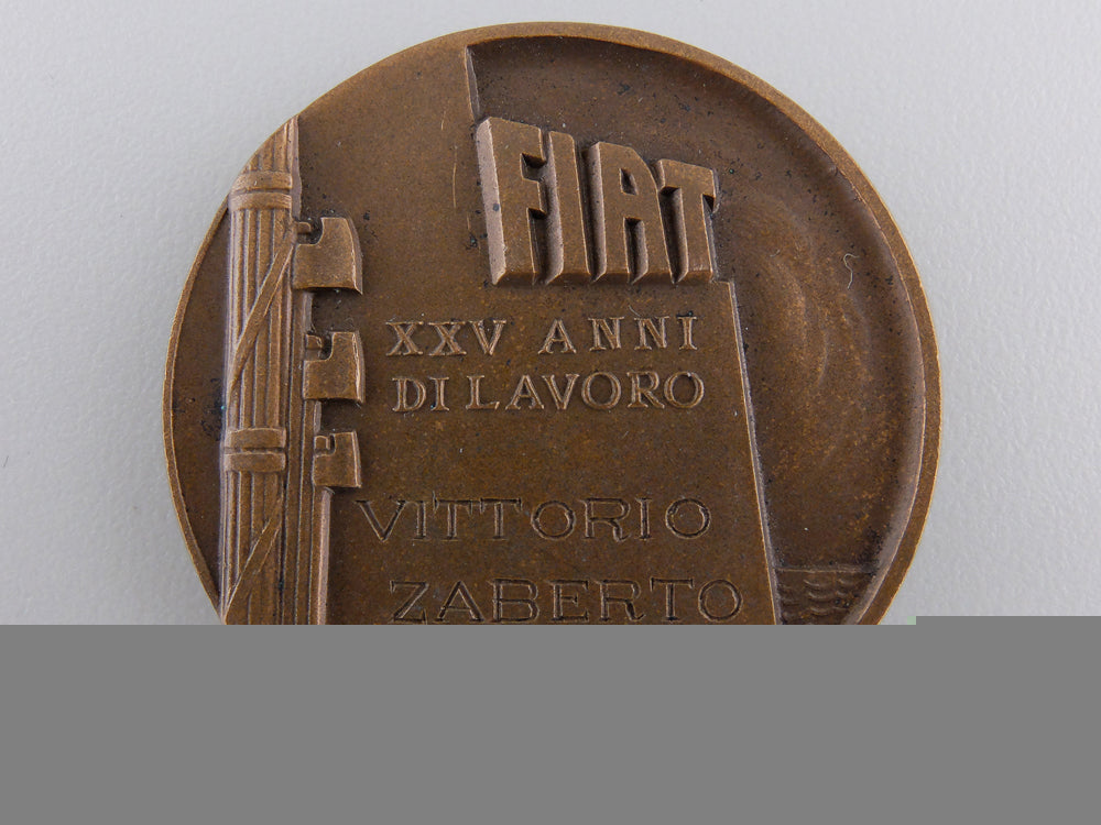 an_italian_fascist_fiat_twenty-_five_years'_long_service_medal_img_02.jpg55b63a994baaa