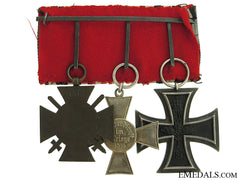 Wwi Medal Bar With 3 Awards