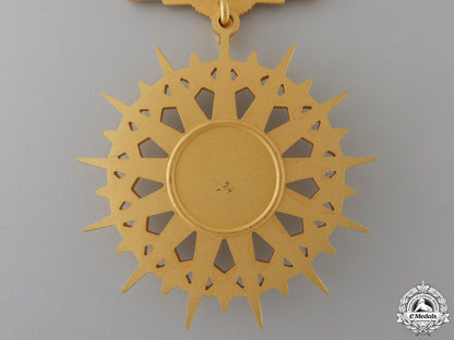 united_states._an_air_force_distinguished_service_medal_img_03.jpg558974f8c47aa_1