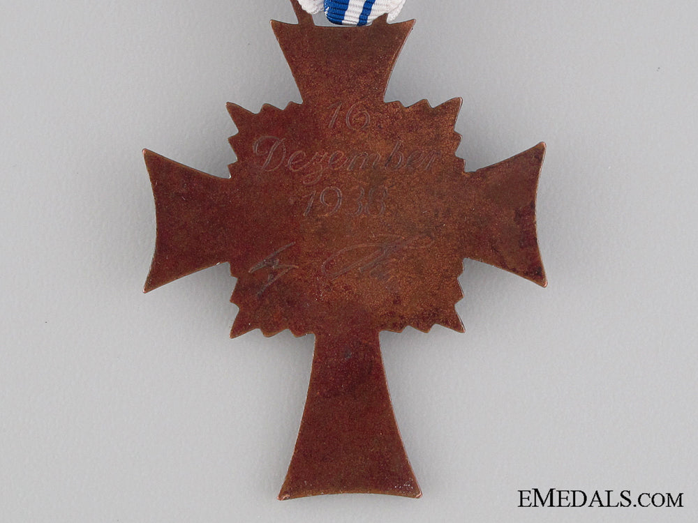 mother's_cross;_bronze_grade_img_03.jpg533d62ec837b9