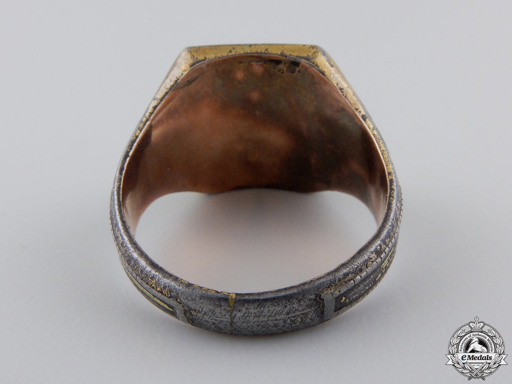 an_unusual_condor_legion_ring_in_gold&_iron_img_03.jpg55119ebe1f36f