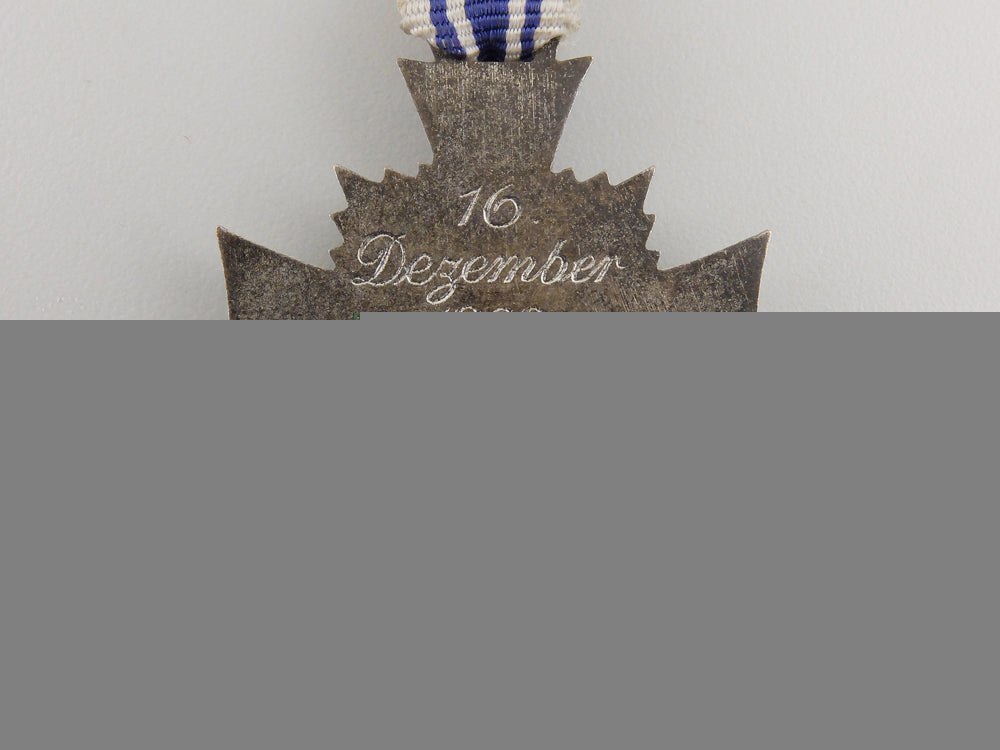 a_silver_grade_german_mother's_cross_img_03.jpg558d79bea3d01