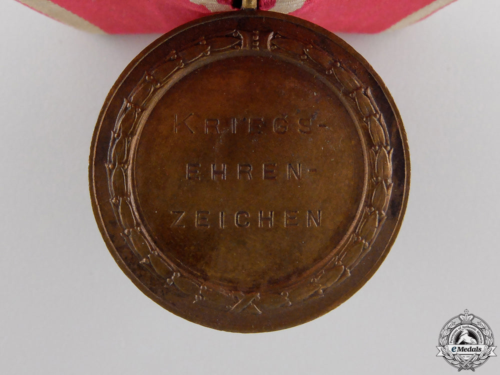 a1916-18_hessen_kriegsehrenzeichen_medal_img_03.jpg55707673cdf15
