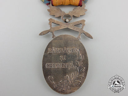 a_romanian_medal_for_manhood_and_loyalty;2_nd_class_img_03.jpg55cc95a08aab9