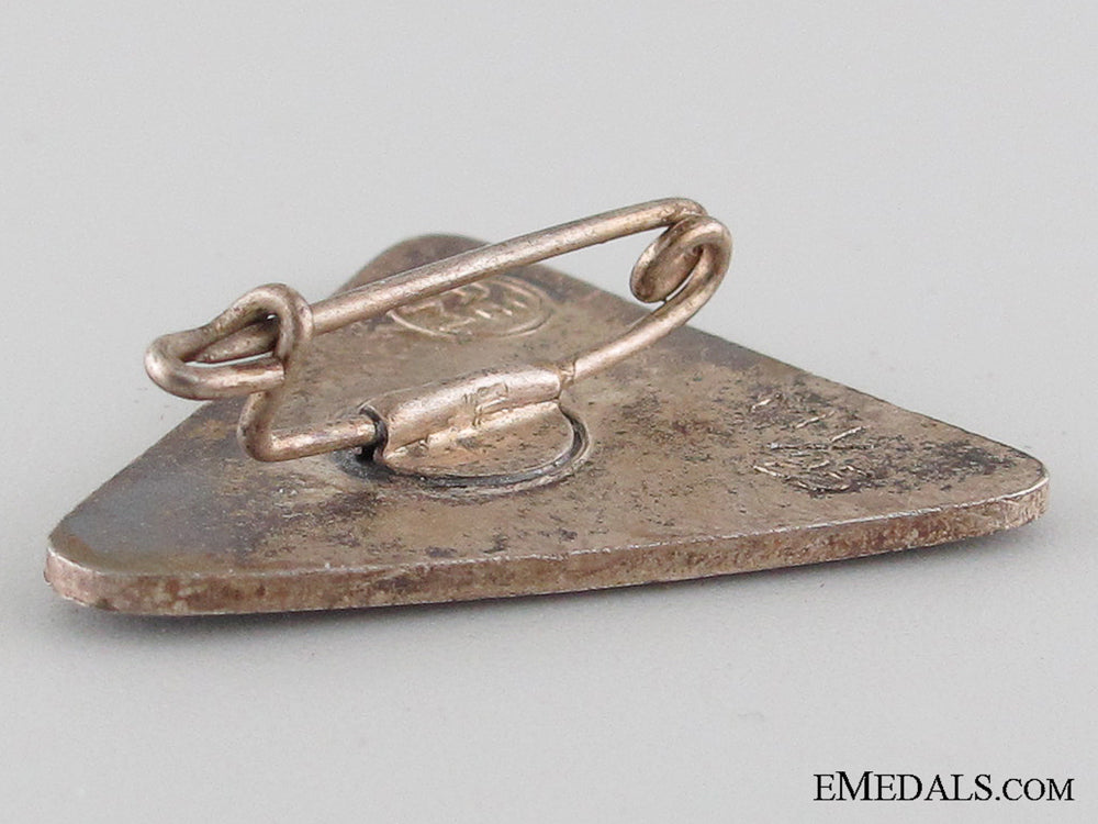 german_women's_work_membership_badge_img_03.jpg5303996ac6a45
