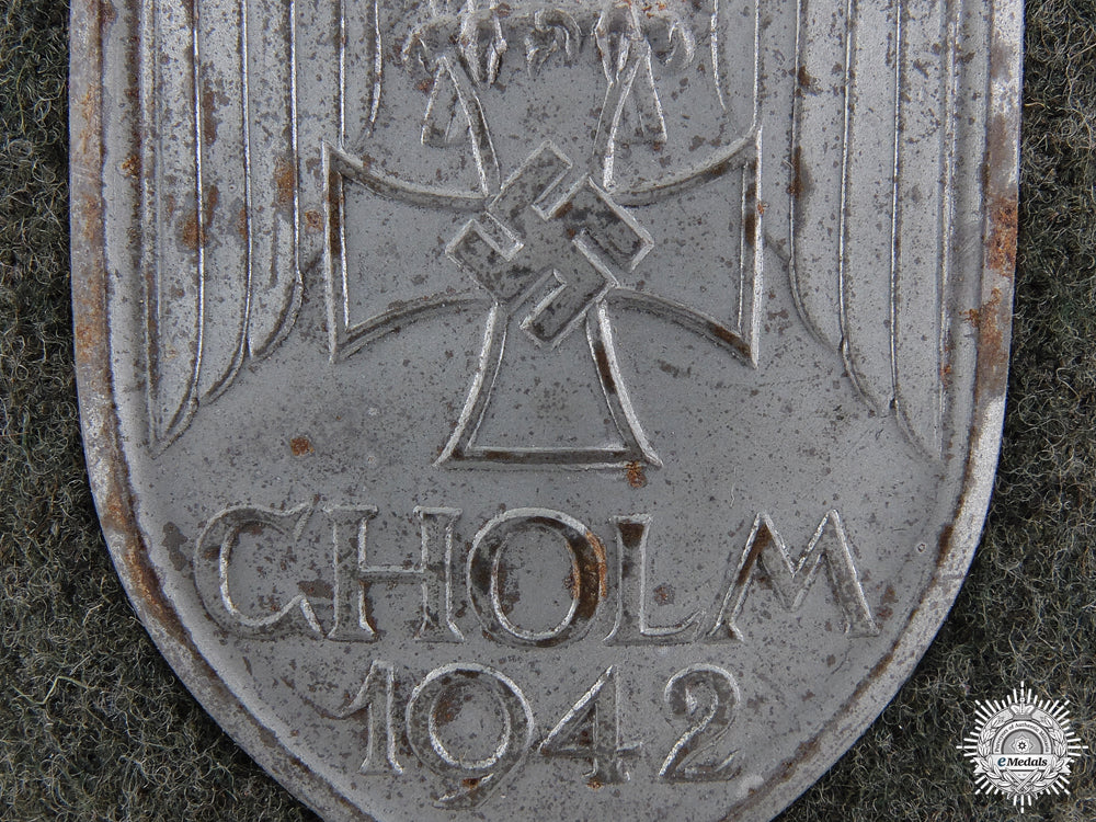 an_army_issued_cholm_campaign_shield_img_03.jpg54f62894070ca