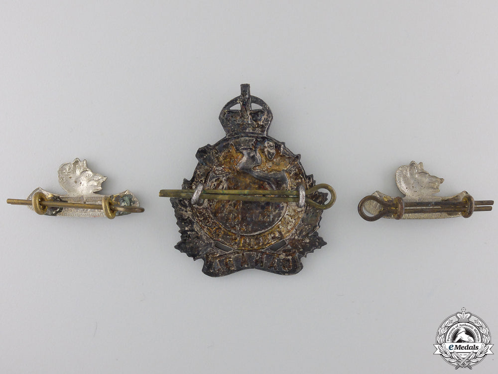 a_second_war_algonquin_regiment_officer's_insignia_set_img_03.jpg5575e11b325ab