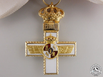 spain,_kingdom._an_order_of_military_merit_with_white_distinction;_grand_cross,_c.1970_img_03.jpg557896c593a3d_1
