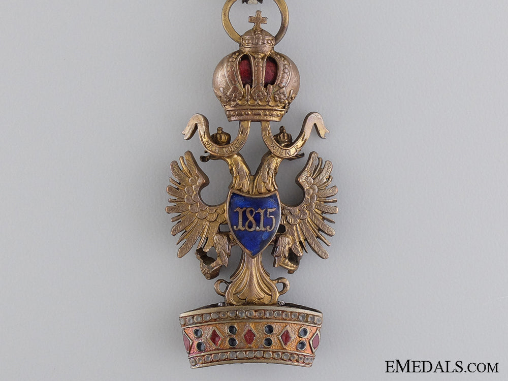 an_austrian_order_of_the_iron_crown_by_w._kunz_img_03.jpg53f7978b066c4