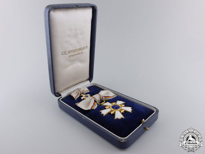 a_nordic_gymnastics_federation_award_by_c.c.sporrong&_co._img_03.jpg559bda1883330