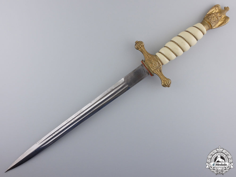 a_second_war_german_naval_officer's_dagger_img_03.jpg551414adaf5a9