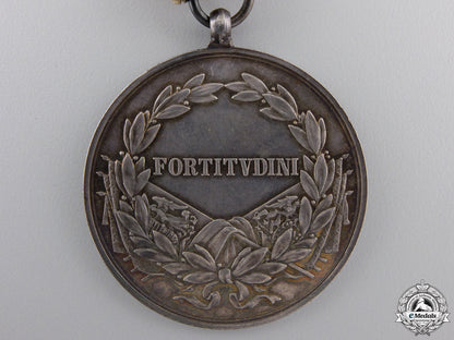 a1917-1918_bravery_medal;_silver_grade1_st_class_img_03.jpg55316d7fd8262