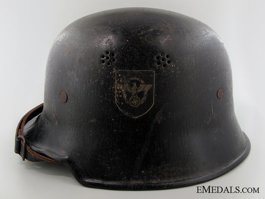 an_m34_double_decal_feuerschutzpolizei_helmet_img_03.jpg5319de12de8fb