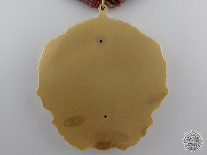 a_bulgarian_order_of_georgi_dimitrov_in_gold_img_03.jpg54d12b9491740