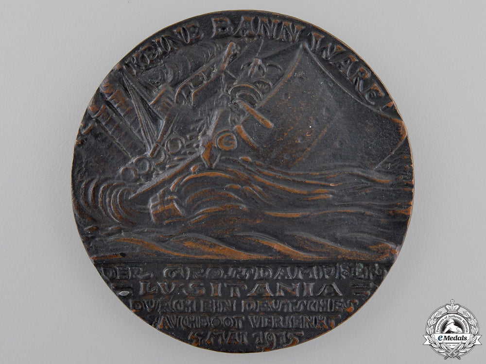 a_first_war_lusitania_medallion;_first_version_img_03.jpg554cbb4bcc7de