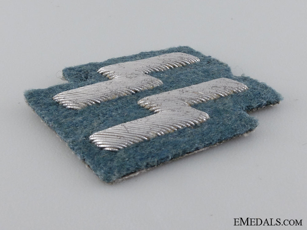 an_ss_members_runic_breast_insignia_img_03.jpg546a3abbceda3