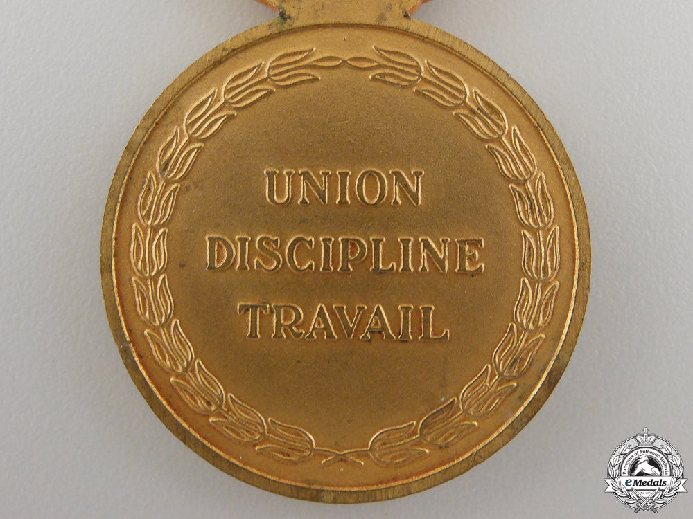 an_ivory_coast_medal_of_national_merit_medal;_gold_grade_img_03.jpg5565ea0c48b76