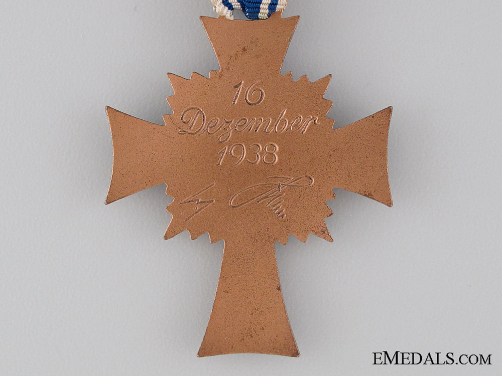 mother's_cross;_bronze_grade_img_03.jpg53230a32057a7