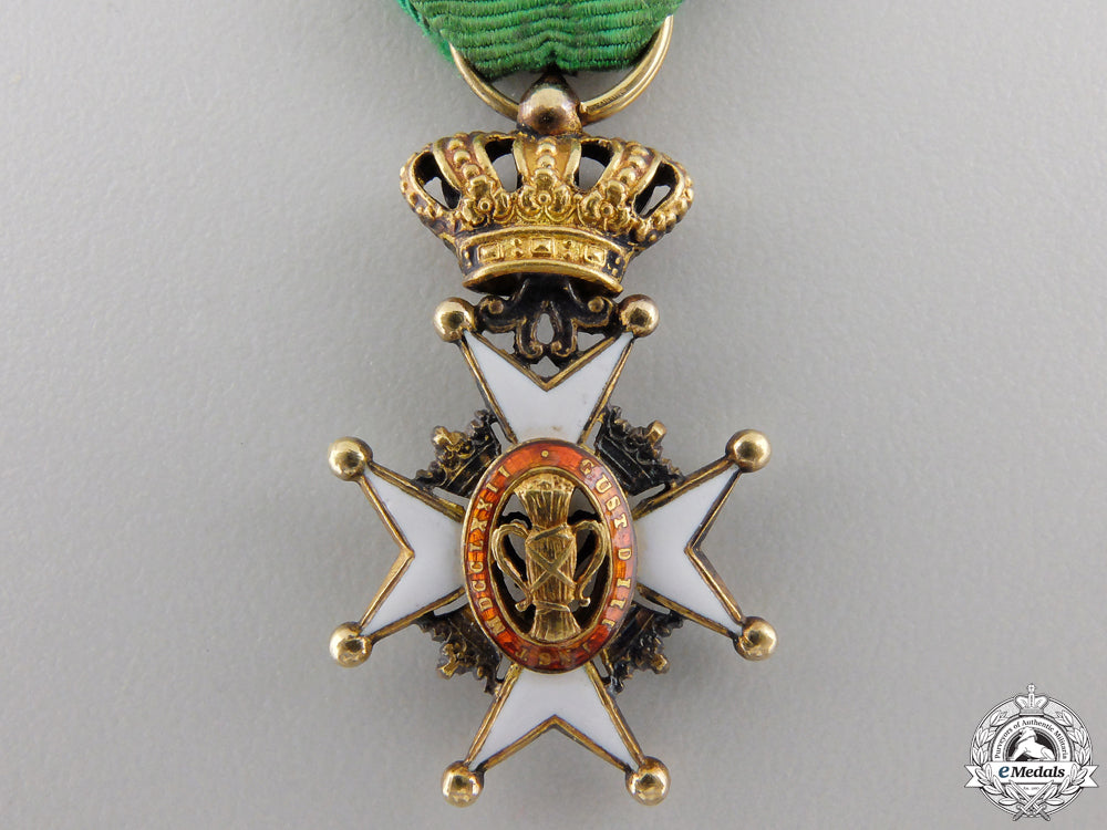 a_miniature_swedish_order_of_vasa_in_gold_img_03.jpg553e6663c0632