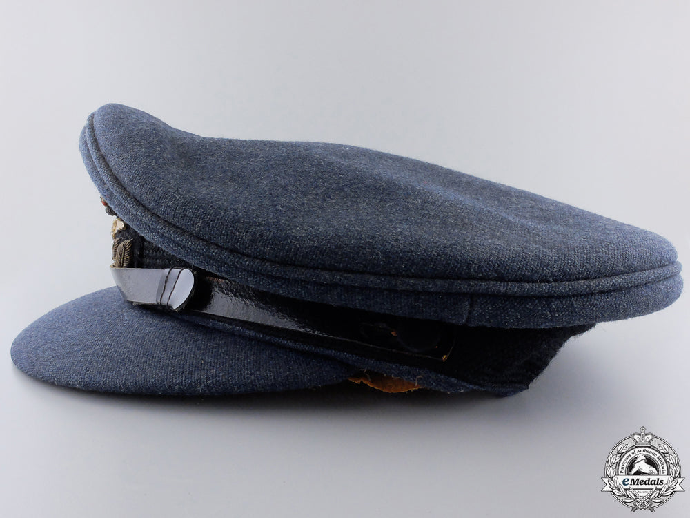 a_second_war_royal_canadian_air_force(_rcaf)_officer's_service_cap_img_03.jpg55a3d0c4126c1