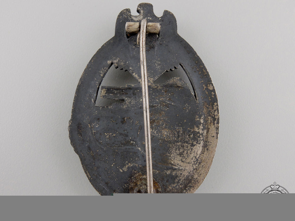 a_silver_grade_tank_badge_by_rudolf_richter,_schlag_img_03.jpg556ca1c7acec1