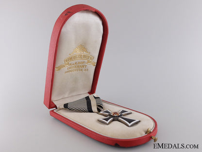 an_austrian_marian_cross_of_the_german_knight_order,_cased_img_03.jpg5448007d0f7df