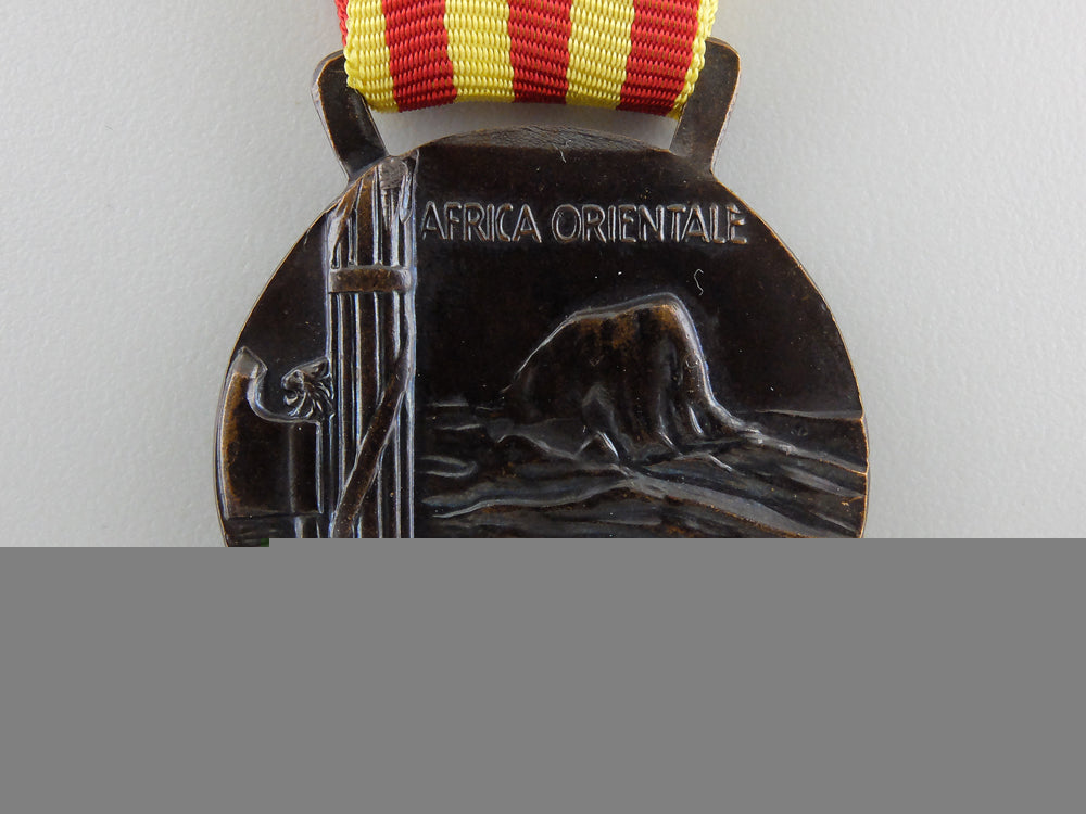 italy,_kingdom._an_east_africa_campaign_medal_img_03.jpg55c4c069b1455