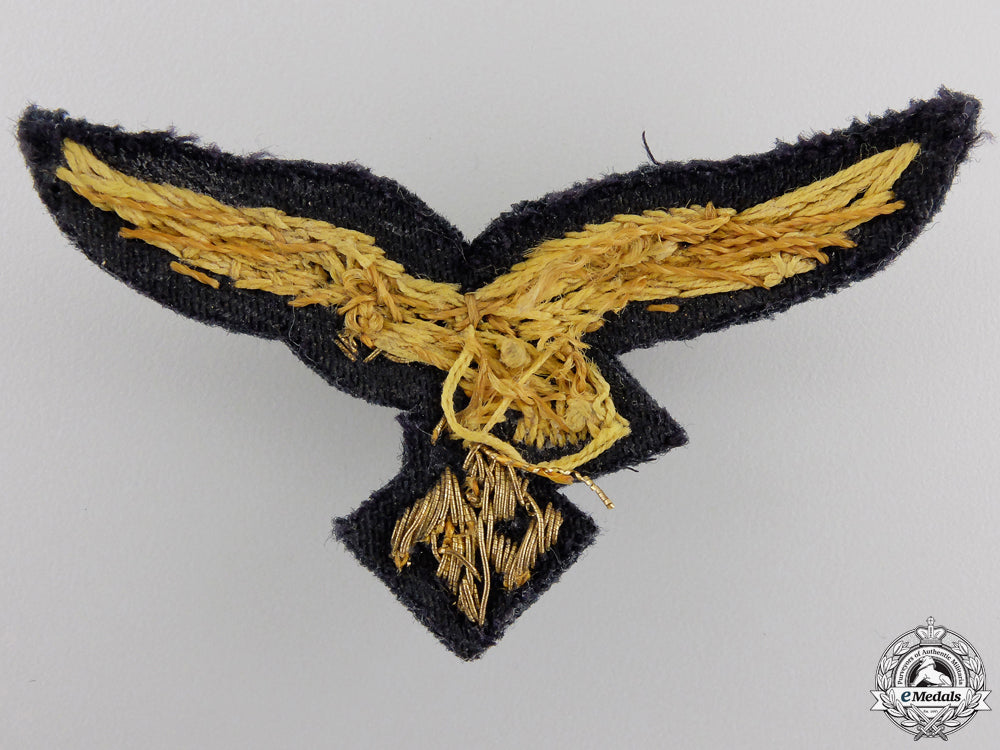 insignia_for_luftwaffe_general’s_visor_cap;2_nd_type_img_03.jpg555cd528ed71f
