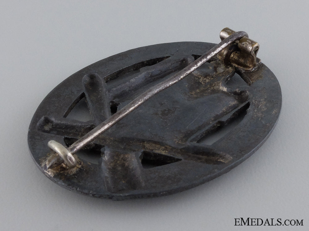 a_late_war_german_general_assault_badge_img_03.jpg5453962b5c59e