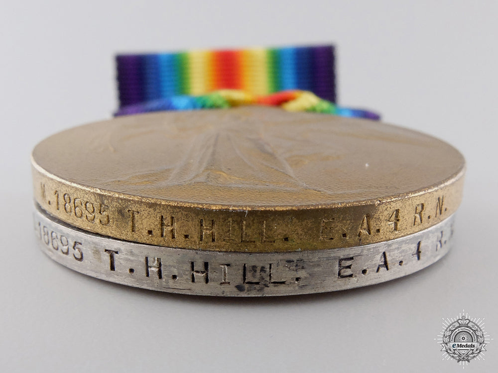 a_first_war_medal_pair_to_the_royal_navy_img_03.jpg54ca462aa33a8