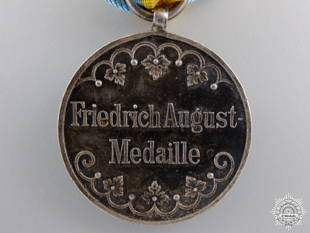 a_saxon_friedrich_august_medal_img_03.jpg54d90f0f31530