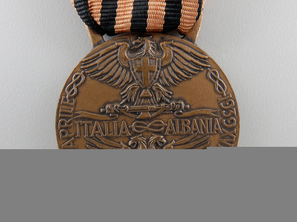 an_italian_expedition_to_albania_campaign_medal;_type1_img_03.jpg55c4bfeb02f5d