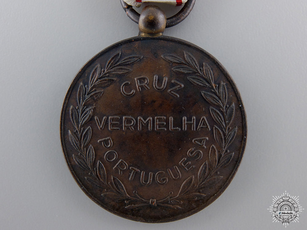 a_portuguese_red_cross_recognition_medal_img_03.jpg54e60694efce7