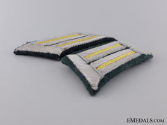 A Set Of Army Signals Collar Tabs