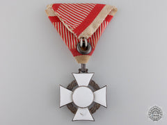 An Austrian Military Merit Cross With War Decoration By A.e. Köchert
