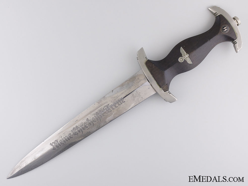 an_early_ss_dagger_by_carl_eickhorn,_solingen_img_03.jpg5411ec8c5ff28