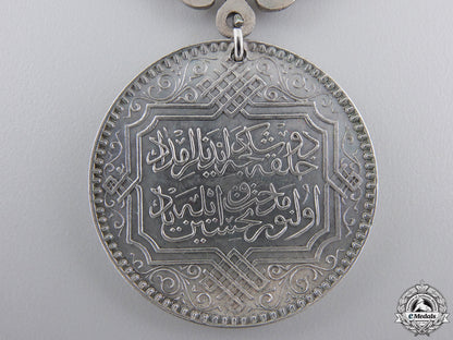 turkey,_ottoman_empire._a_tahlisiye_lifesaving_medal_img_03.jpg55a6754c57fef_2_1_1