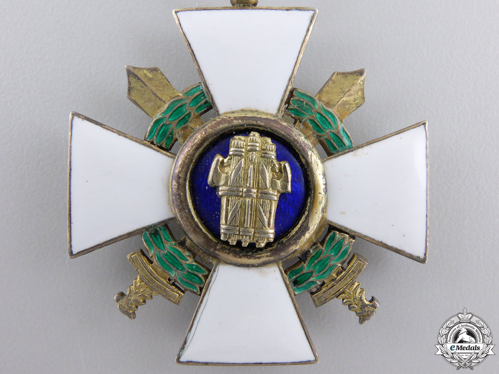an_italian_order_of_the_roman_eagle,_knight;_military1942-1943_img_03.jpg559a92ad8ef8a