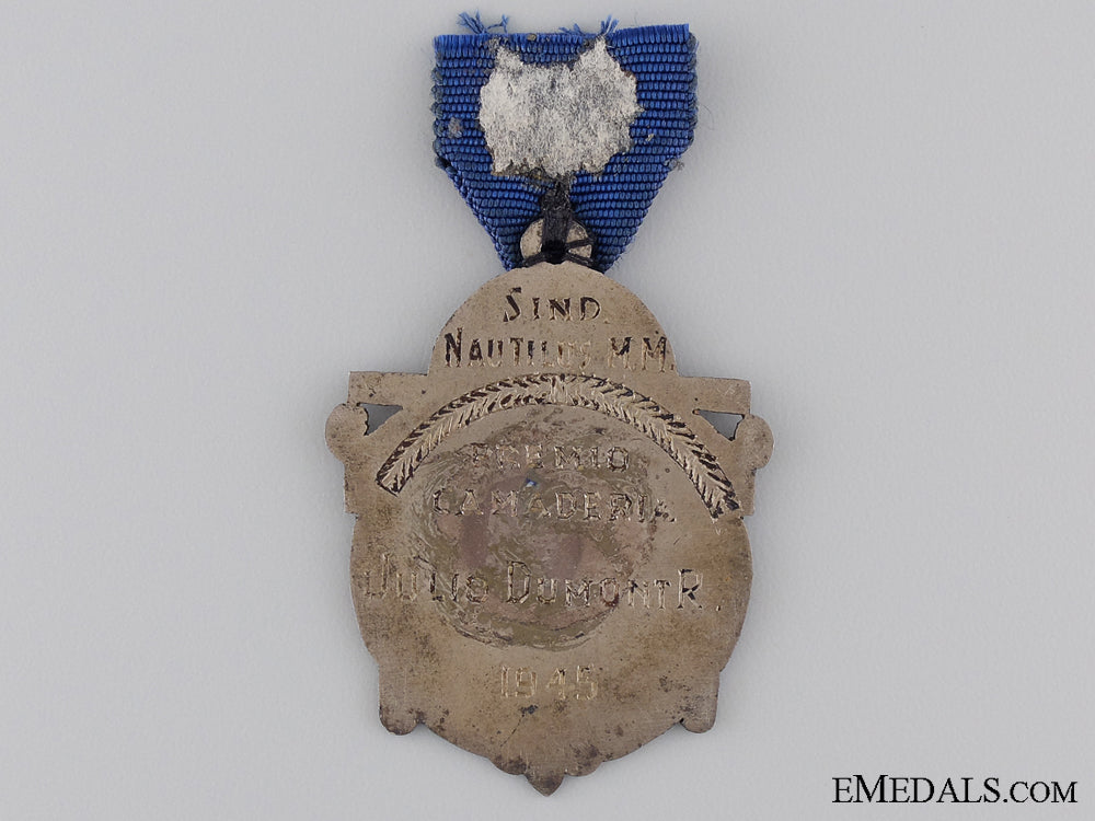 a1945_chilean_merchant_marine_fourth_class_medal&_document_img_03.jpg53e4f7024975d_1_1