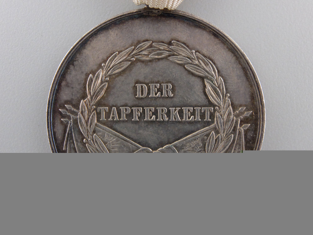 a1914-1916_austrian_bravery_medal;_silver_grade1_st_class_img_03.jpg55316d05cab49