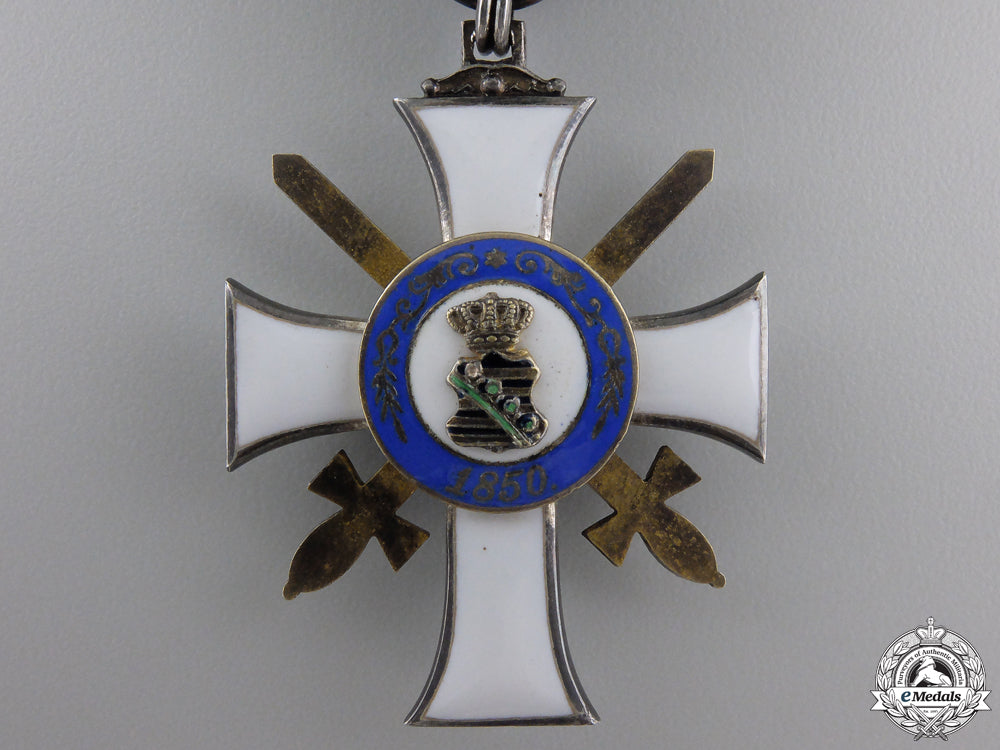 a_saxon_albert_order;2_nd_class_with_swords_img_03.jpg55328a67d8408