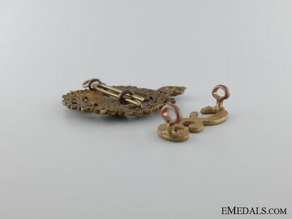 wwi3_rd_infantry_battalion_cap_badge_and_collar_insignia_img_03.jpg538c7dfcd75fc