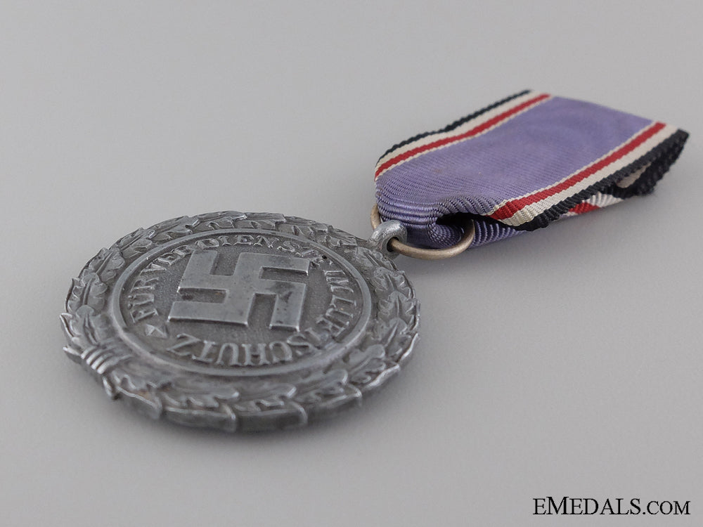 an_air_defense/_luftschutz_second_class_decoration_img_03.jpg5429ad566a1eb