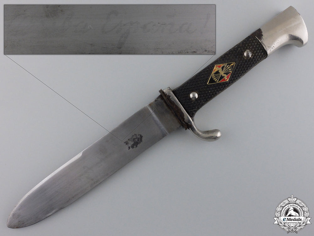 a_spanish_falange_youth_knife_on_belt_with_blade_inscription_img_03.jpg5514109e77340