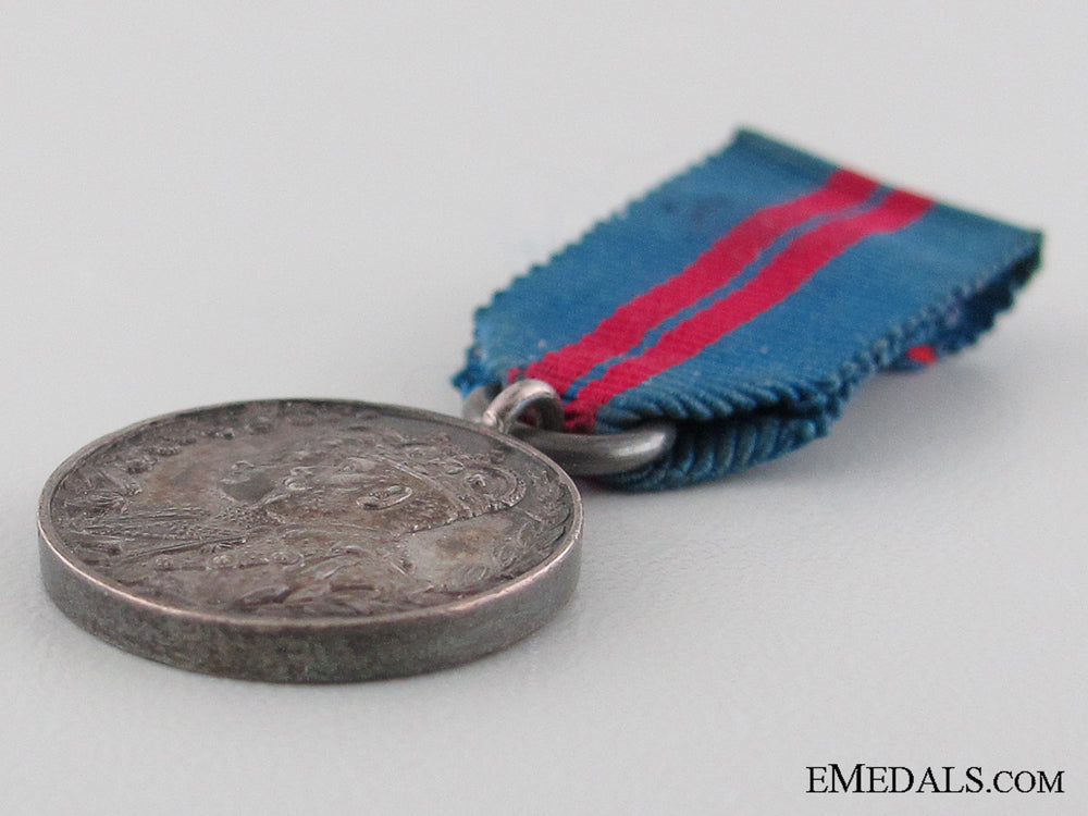 a_miniature1911_coronation_medal_img_03.jpg53231ac1383f6